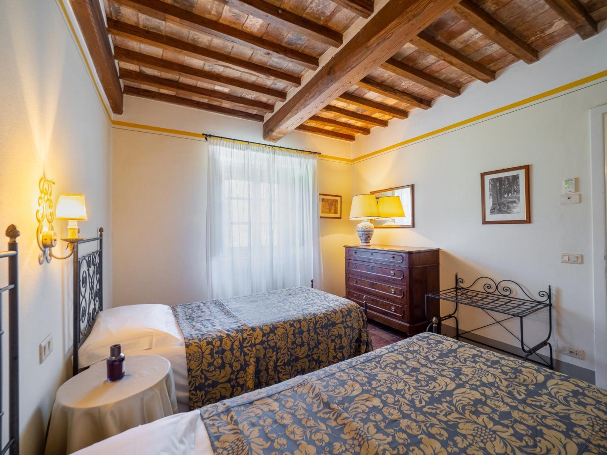 Villa Borgo San Pietro كورتونا الغرفة الصورة